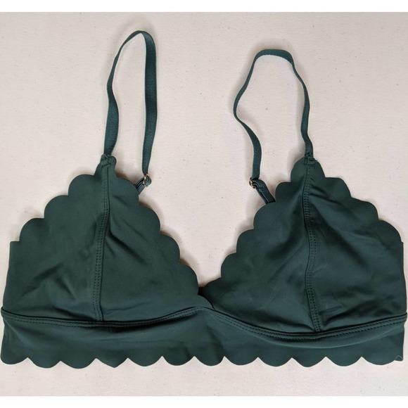 Urban Outfitters Other - Out From Under Green Scallop Bra M